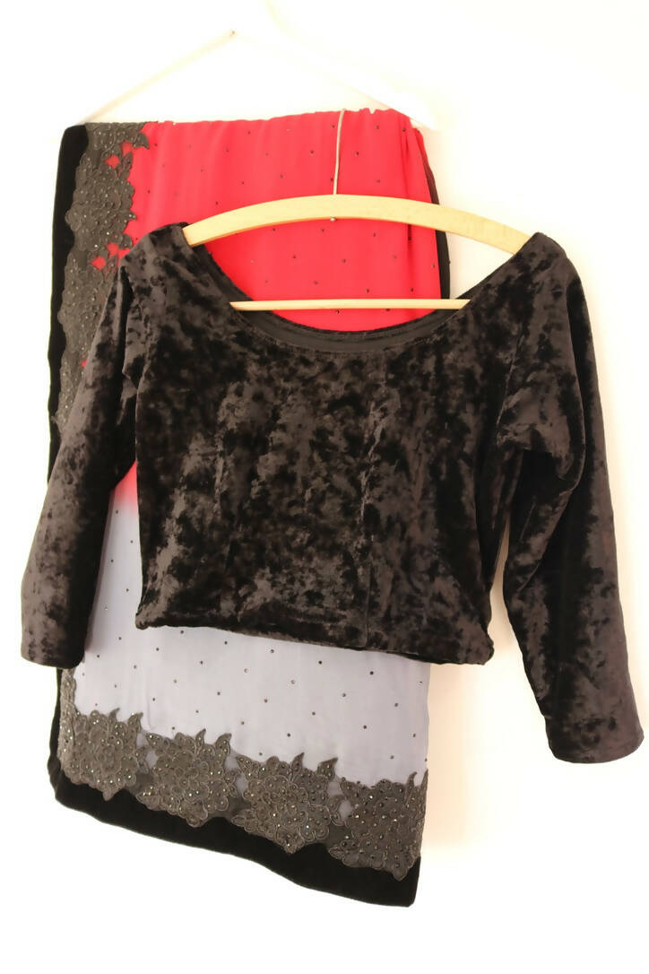 Grey and red saree with black velvet border